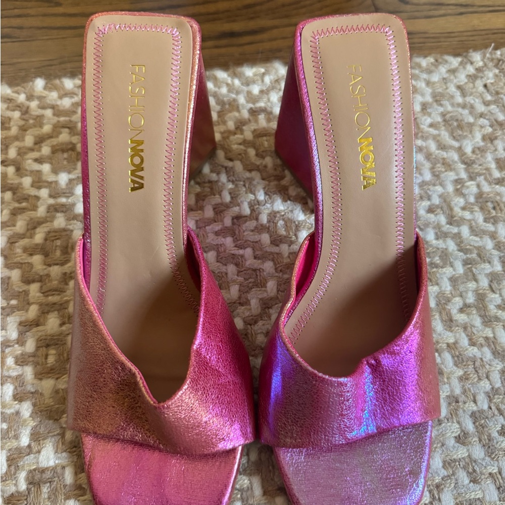 Fashion Nova Metallic Hot Pink Slide Mules